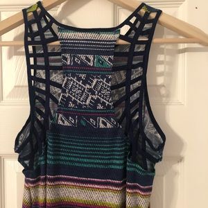 Maxi dress Gianni Bini tribal print w side slits